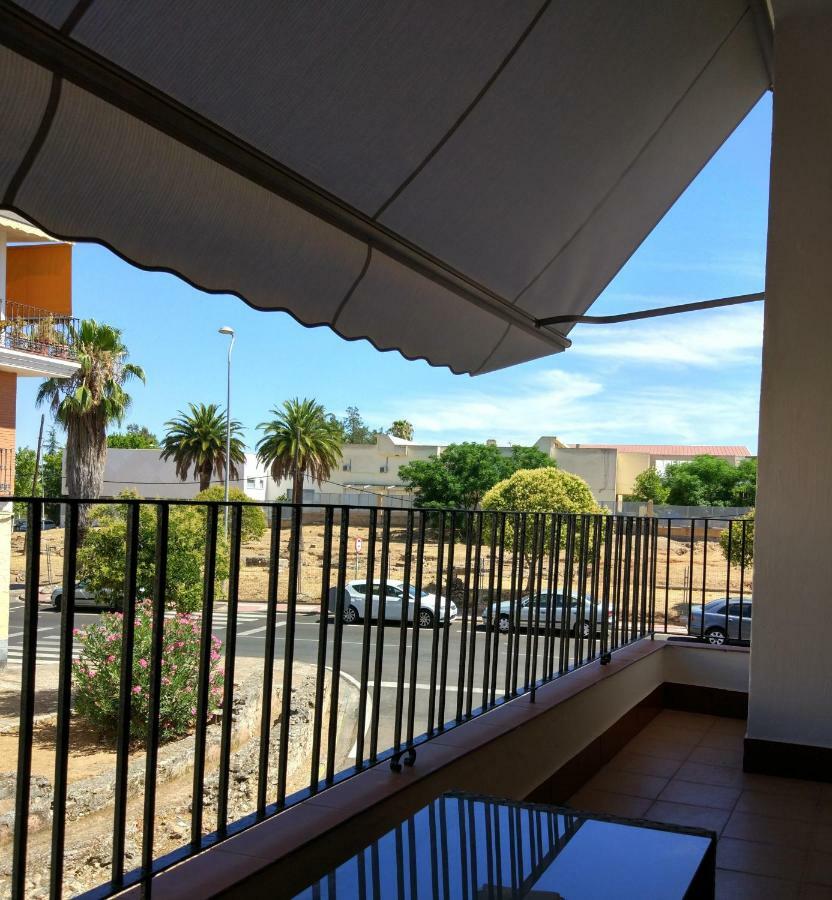Apartamentos Mitreo Mérida Extérieur photo